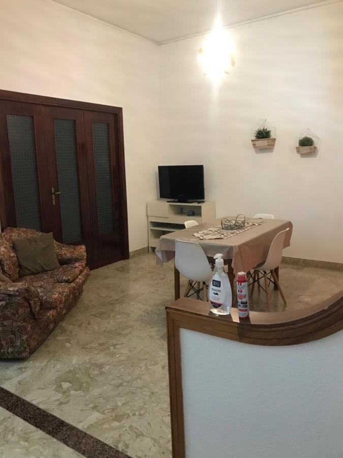 Comodo Mini Appartamento Cinisi Bagian luar foto
