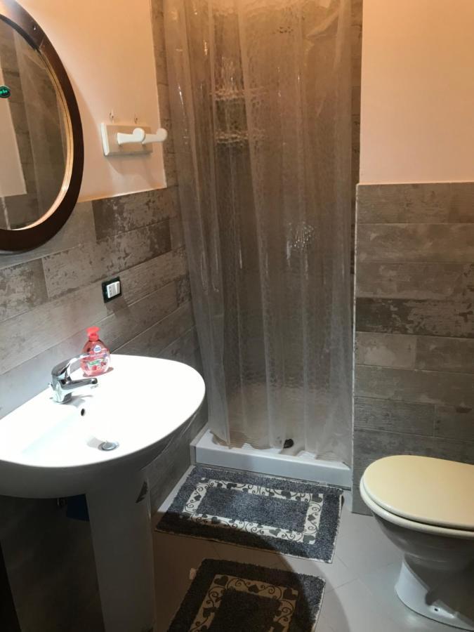 Comodo Mini Appartamento Cinisi Bagian luar foto